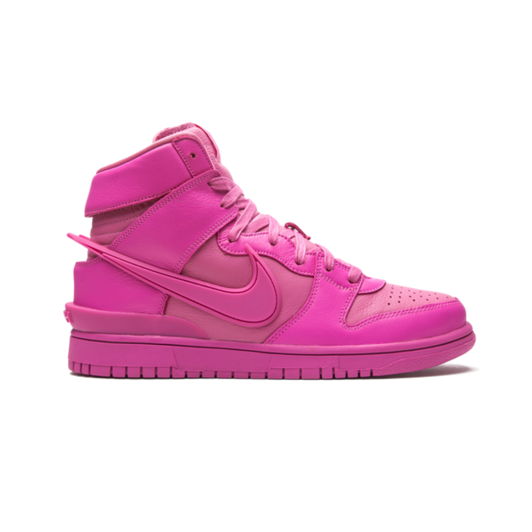 Nike Dunk High Ambush Fuchsia Activo