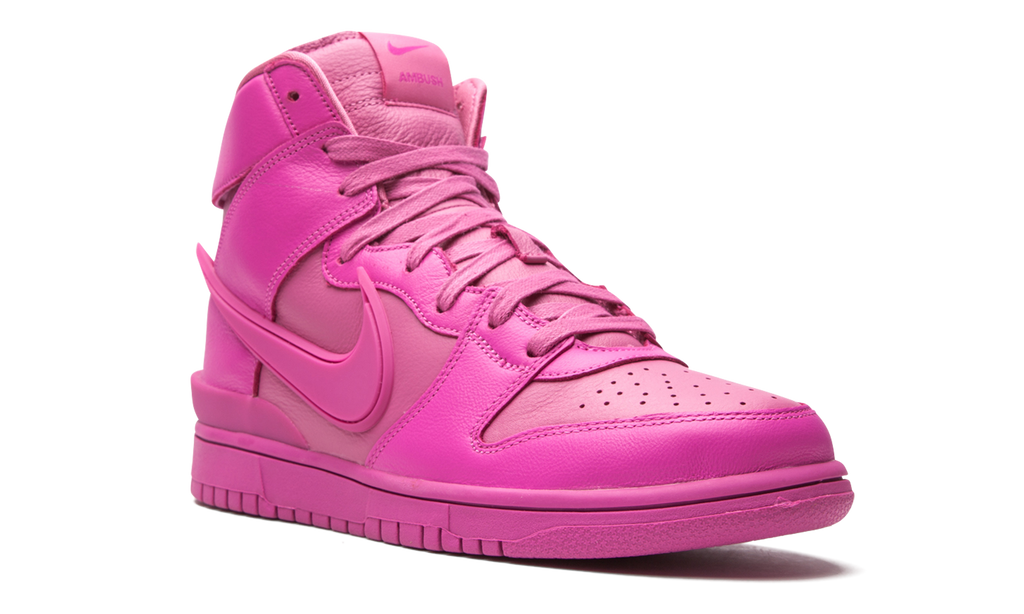 Nike Dunk High Ambush Fuchsia Activo